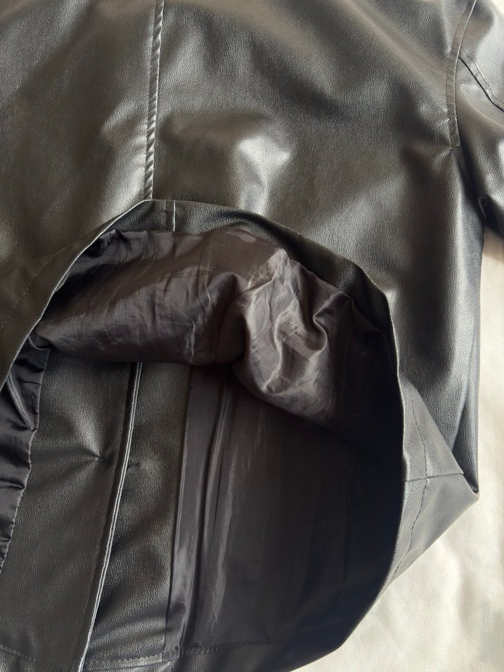 Düğmeli Siyah Kadın Deri Ceket - Görsel 5