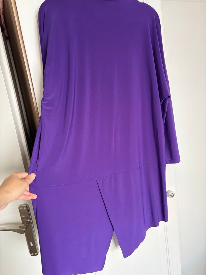 Mor sandy kumaş makas tunik - Görsel 2