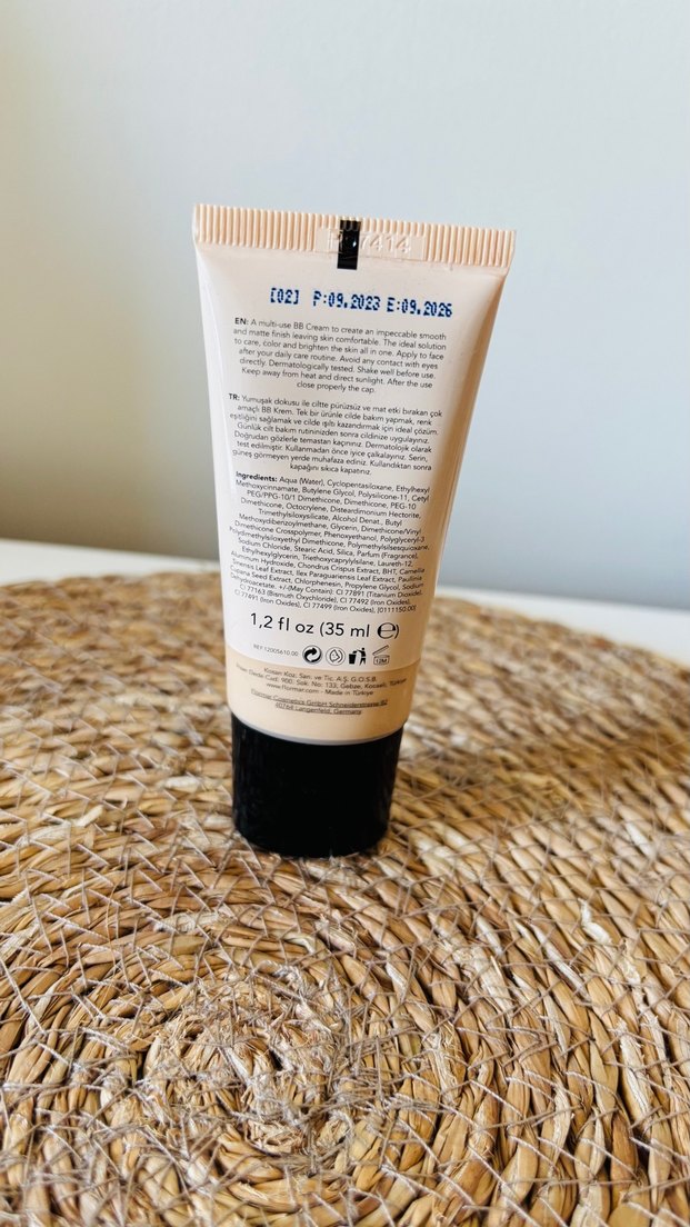 Flormar Matlaştırıcı BB Krem SPF 25 Beige - Görsel 2