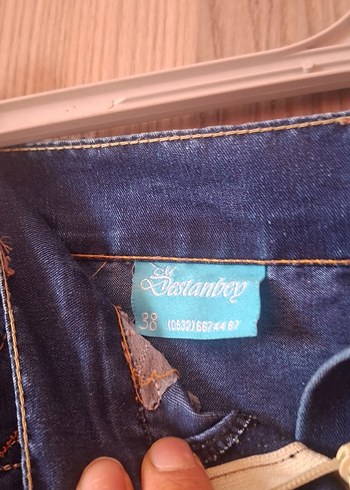 Nakışlı Kemerli Lacivert Midi Denim Etek - Görsel 4