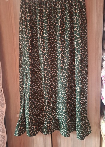 Yeşil Yılan Desenli Uzun Fırfırlı Etek - Görsel 2