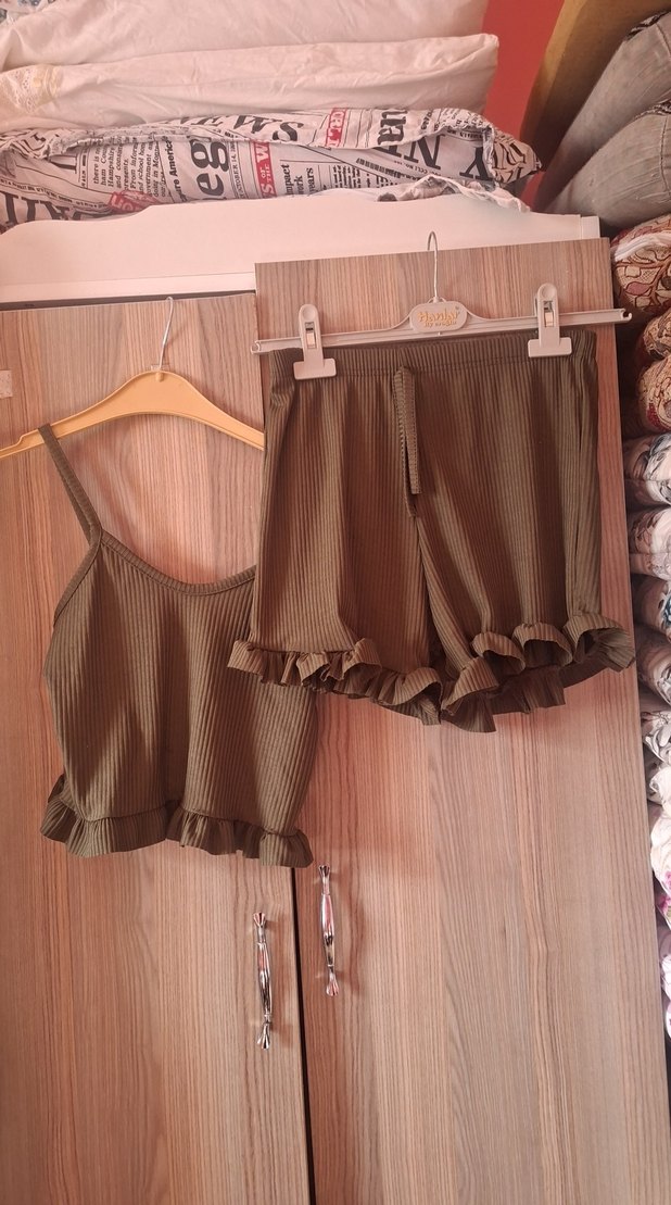 Kahverengi Mini Askılı Rahat Pijama Takımı - Görsel 3