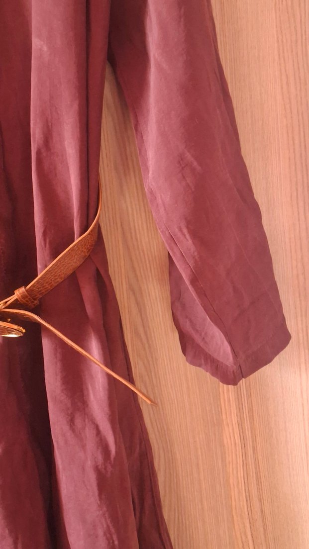 Bordo Kemerli Uzun Keten Elbise - Görsel 2