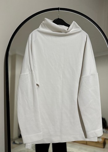 Kadın beyaz Yüksek Yakalı Uzun Kollu Sweatshirt