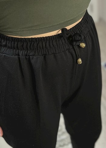 Düğmeli Siyah Kadın Kumaş Pantolon - Görsel 4