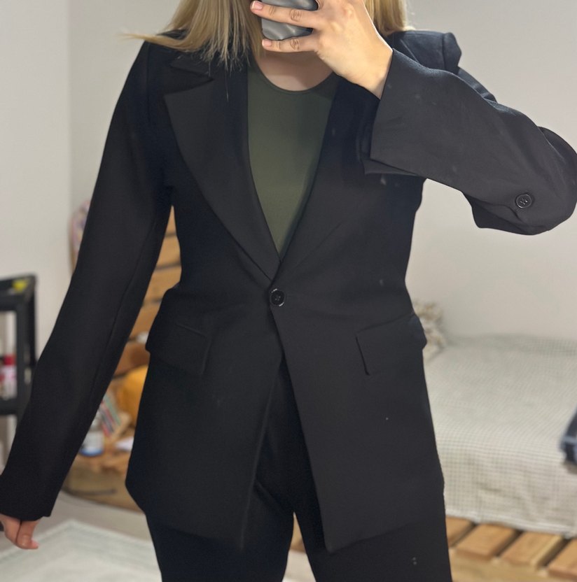 Belden oturmalı Siyah Kadın Blazer Ceket MAİCOLLECTİON - Görsel 2