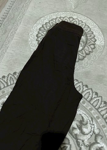 Kemer Detaylı Bol Kesim Kahverengi Keten Pantolon - Görsel 2