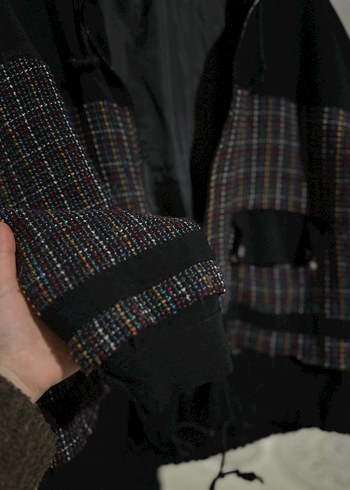 Kapüşonlu Düğmeli Siyah Kadın Ceket - Görsel 3