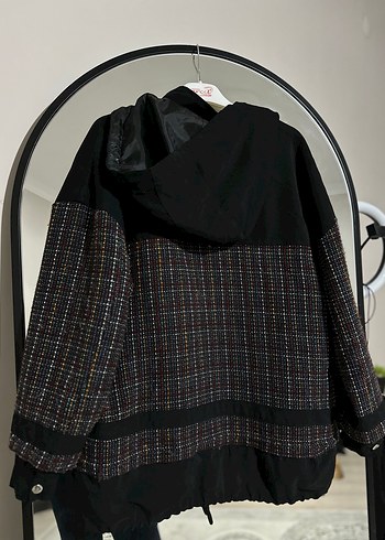 Kapüşonlu Düğmeli Siyah Kadın Ceket - Görsel 8