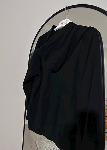 Siyah Kapüşonlu Kadın Sweatshirt - Görsel 4