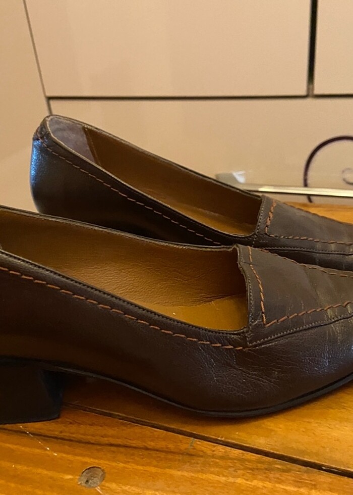 Sivri burun topuklu ayakkabı - Görsel 2