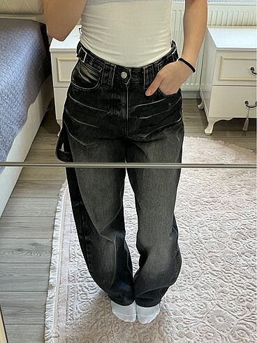 bershka super baggy jean