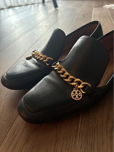38,5 Beden siyah Renk Tory Burch