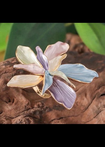 Accessorize Çiçek Desenli Pastel Renkli Broş