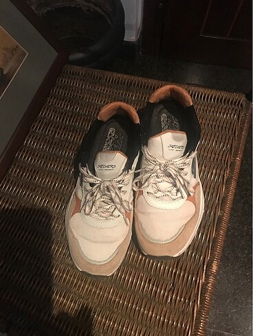 38 Beden beyaz Renk Orjinal Sketchers 38 numara bayan spor ayakkabi