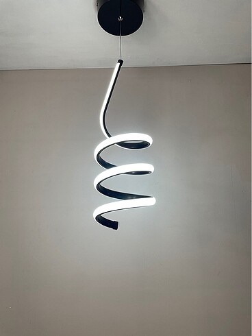 Beden siyah Renk MODERN KIVRIMLI SARKIT LED AVİZE