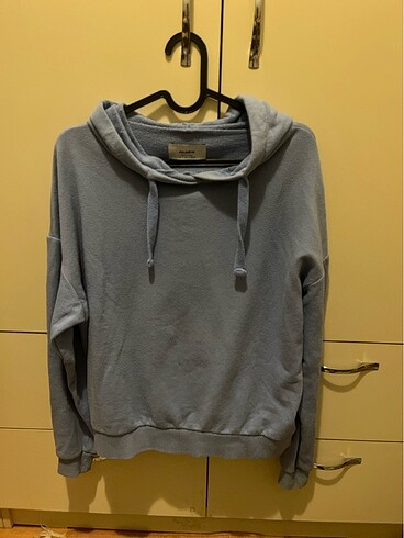 Pull and Bear sweatshirt