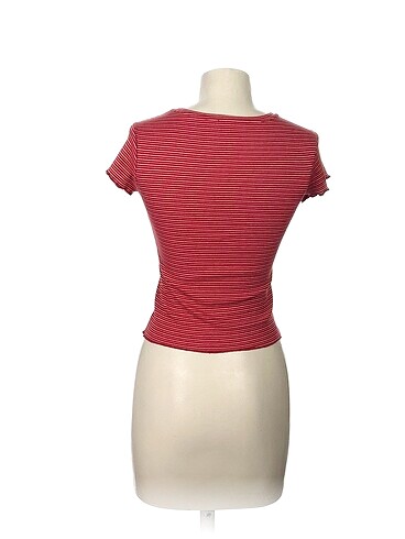 universal Beden Diğer T-shirt %70 İndirimli.