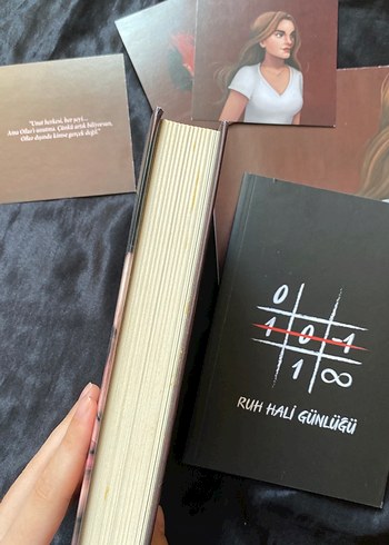  ZEYNEP SEY - kimse gerçek değil kutulu set