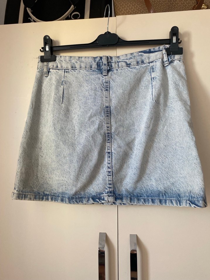 Payet Detaylı Mini Kot Etek - Görsel 3