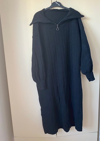 Uzun Siyah Örgü Kadın Elbise - Görsel 3