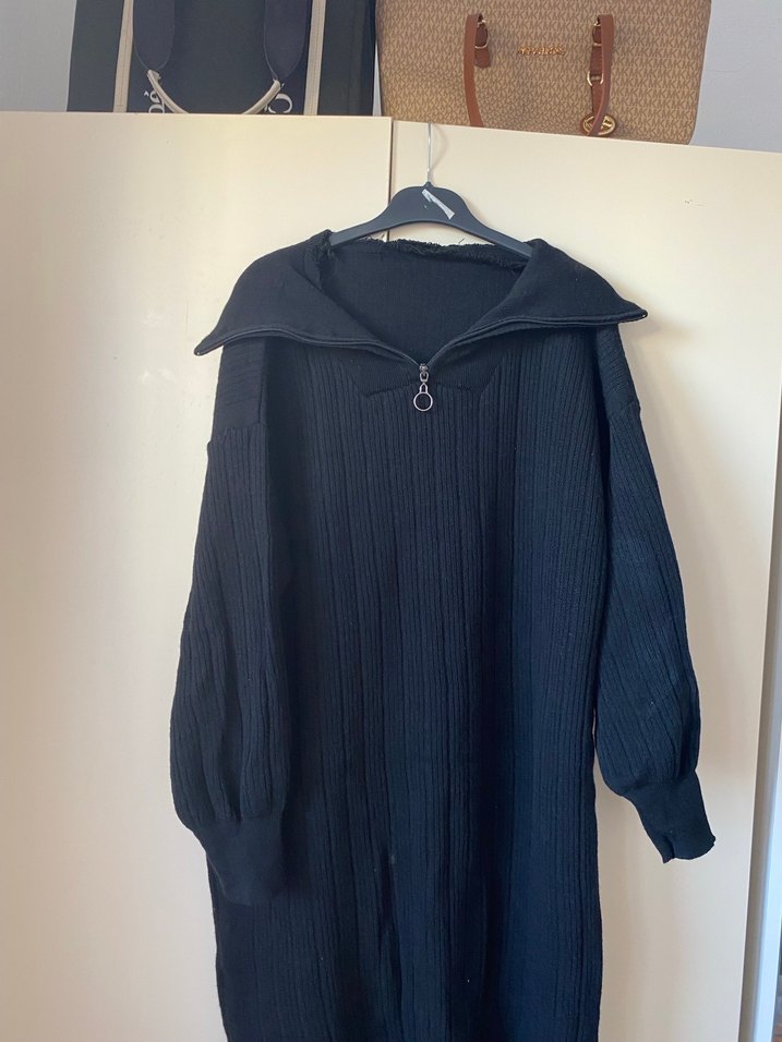 Uzun Siyah Örgü Kadın Elbise - Görsel 4