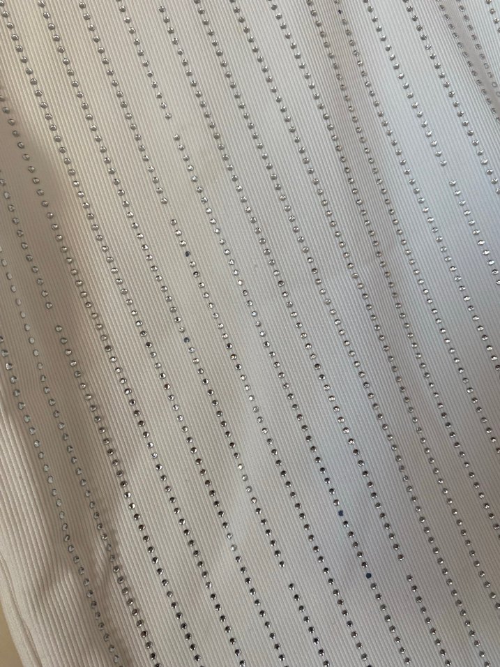 Beyaz İnce Örgü Kolsuz Mini Atlet - Görsel 3