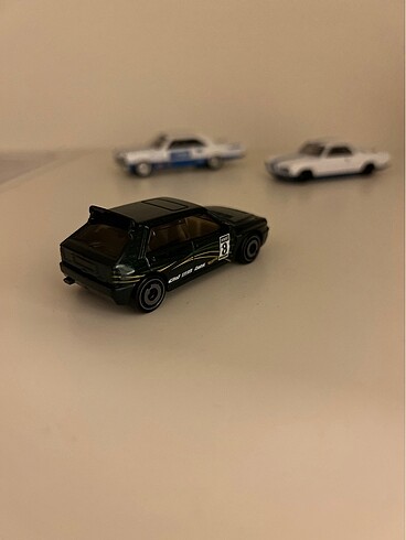  Beden Renk Hotwheels