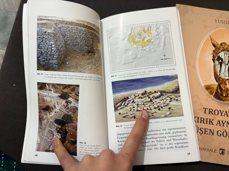 Troya 2 Kitap - Görsel 2