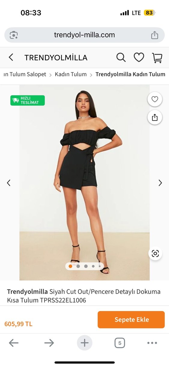 Trendyolmilla Siyah Cut Out/Pencere Detaylı Dokuma Kısa Tulum - Görsel 2