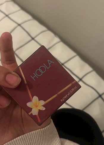 Parlak Bej Allık ve Ayna - Görsel 2