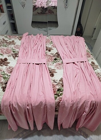 İki kanat pembe fon perde
