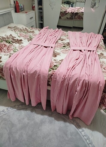 Taç İki kanat pembe fon perde