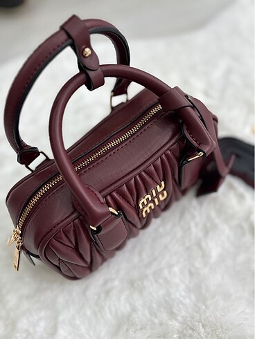 Miu Miu MIU MIU ÇANTA