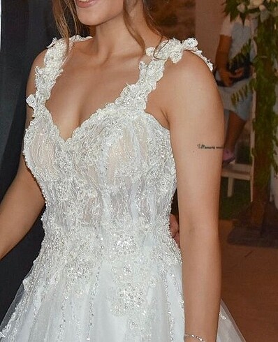 MADAME AMOUR MARKA GELİNLİK