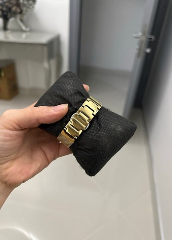 Versace Versace Kadın Altın Renkli Saat