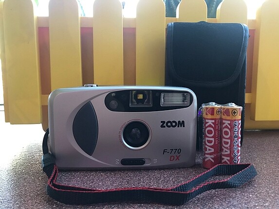 Zoom f-770 analog fotoğraf makinesi