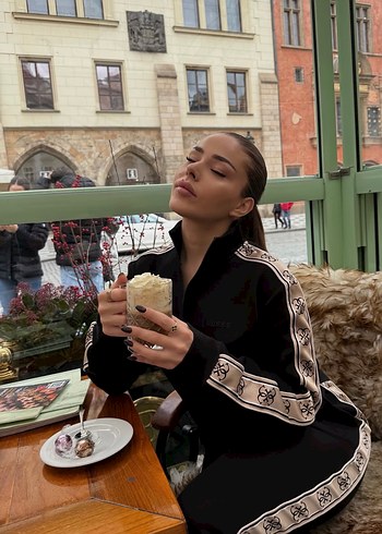 Guess takım - Görsel 3