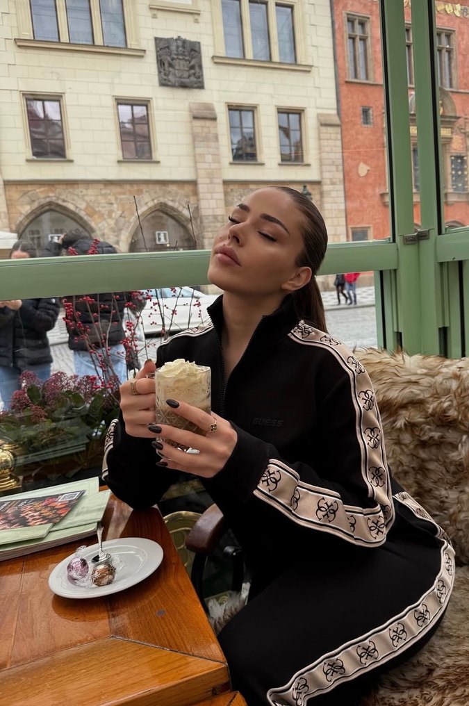 Guess takım - Görsel 3