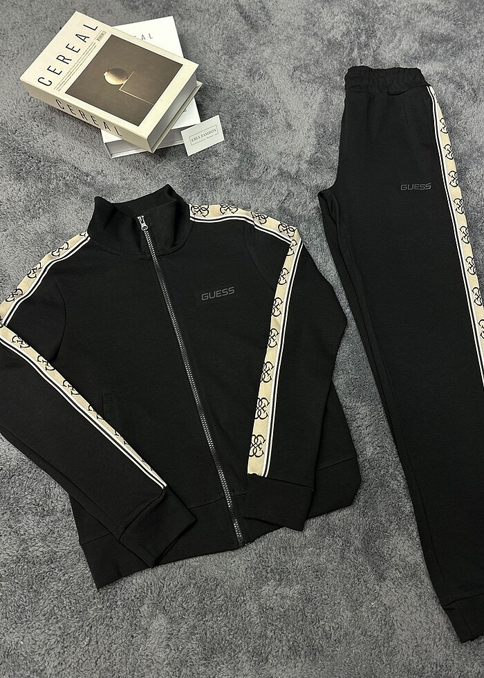 Guess takım ithal - Görsel 2