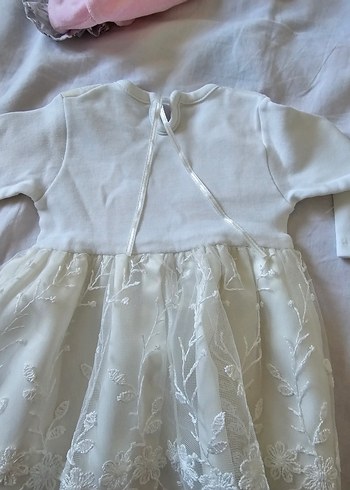 Kız Çocuk Beyaz Dantel Nakışlı Elbise - Görsel 3