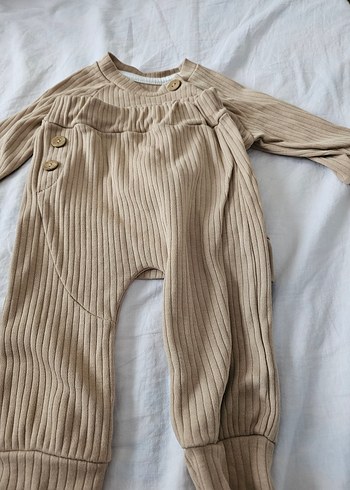 Düğmeli Kahverengi Bebek Takımı - Görsel 2