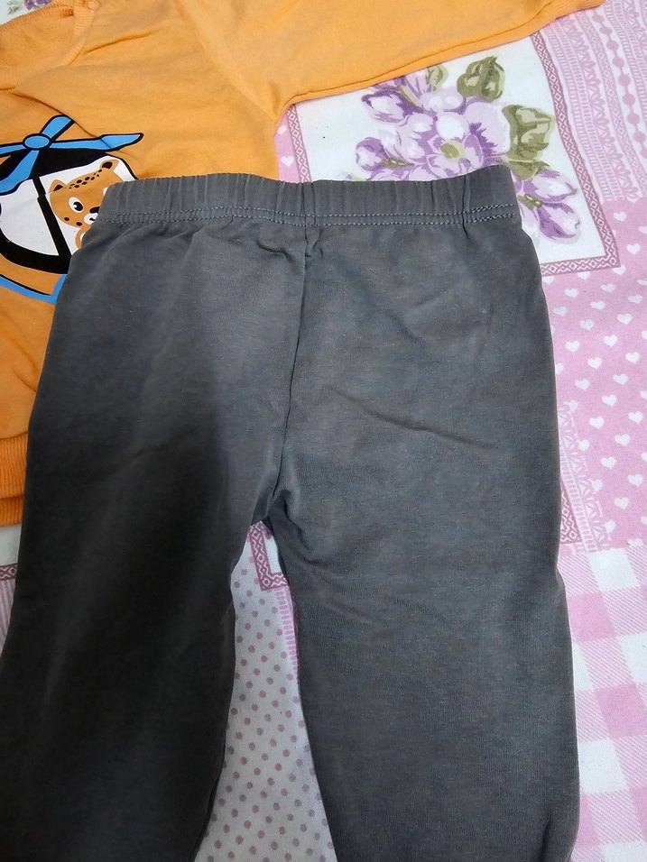 Kapüşonlu, fermuarlı uzun kollu sarı bebek tulumu - Görsel 3