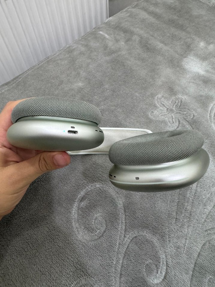 Yeşil AirPods Max Kulaklık - Görsel 5