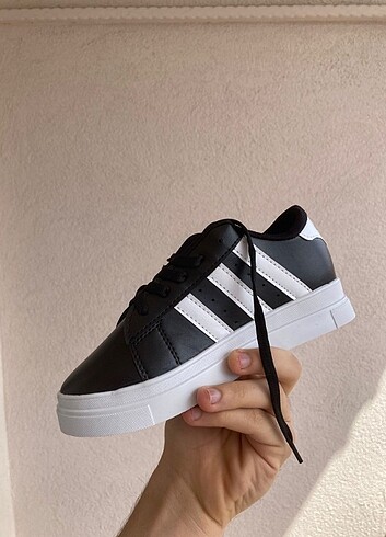 Adidas Unisex Spor Ayakkabı 