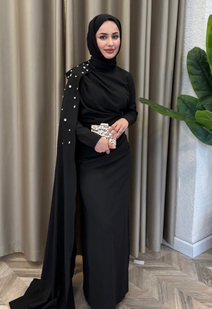 Siyah Drapeli Kadın Şal - Görsel 2