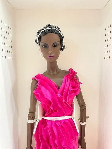 Beden Renk Integrity Toys Elyse Jolie