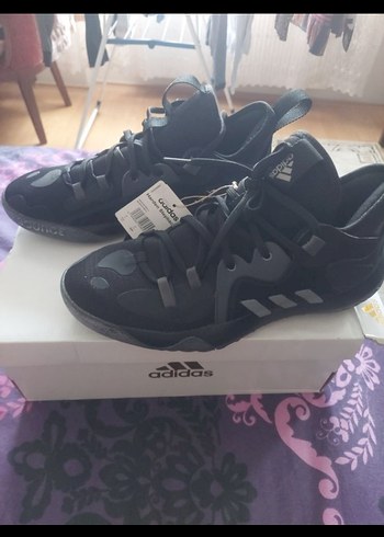 40 Beden Adidas Harden Stepback 2 Siyah Basketbol Ayakkabısı