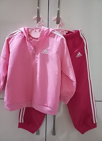 Adidas bebek eşofman