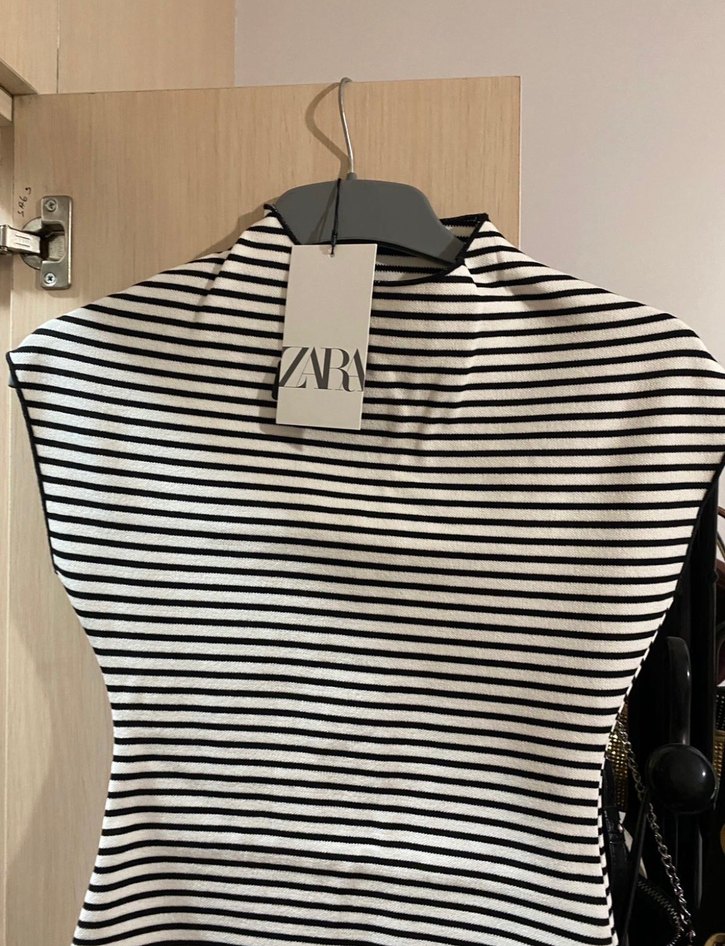 Çizgili Desenli Mini Kolsuz Elbise - Görsel 2